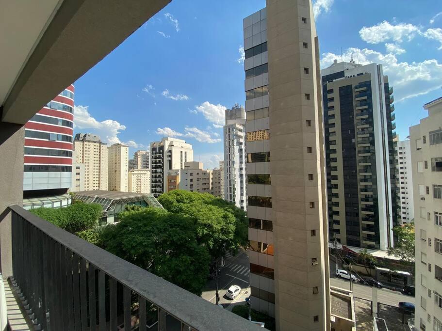 Completo Proximo A Avenida Paulista *